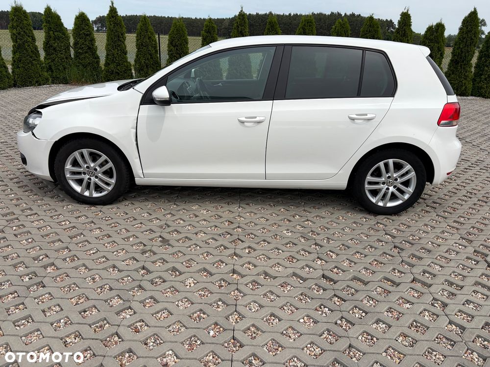 Volkswagen Golf 1.6 TDI (BlueMotion Technology) Trendline - 4