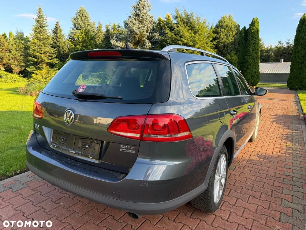 Volkswagen Passat Alltrack 2.0 TDI 4Motion DSG BlueMotion Tec - 3