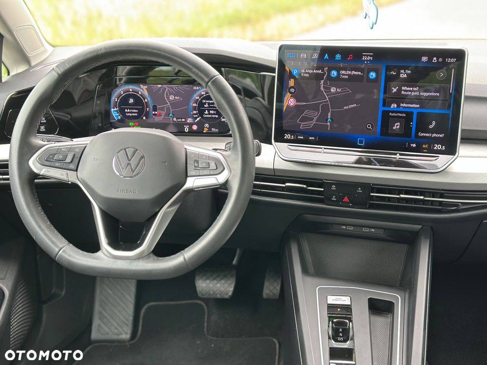 Volkswagen Golf 1.5 eTSI mHEV Special Edition DSG - 9