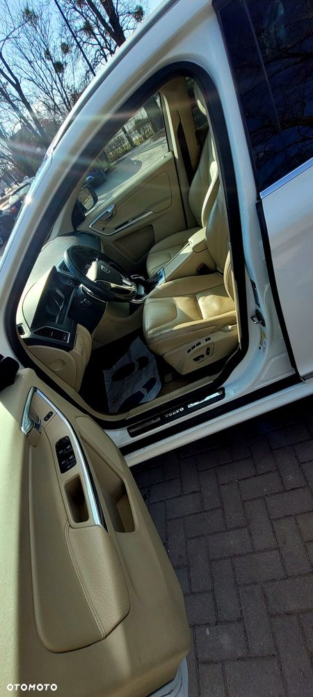 Volvo XC 60 - 11