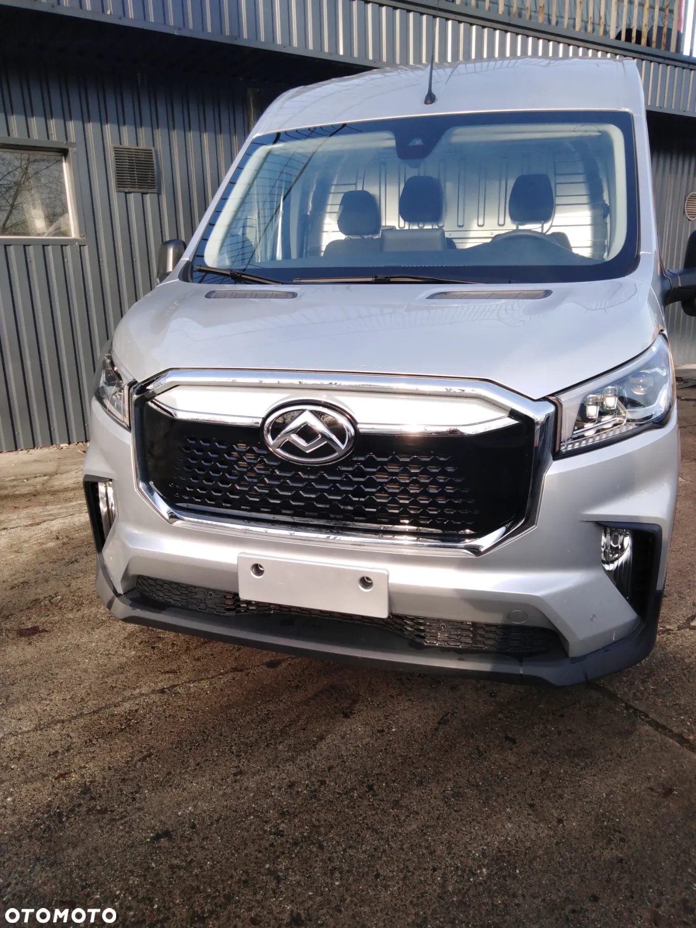Maxus e-Delivery 9 - 3