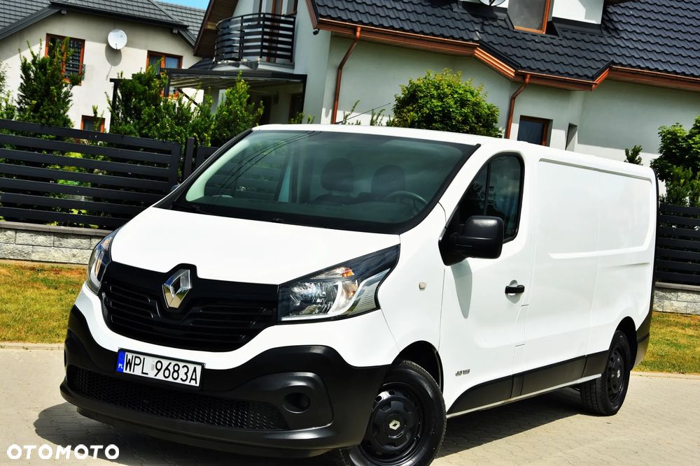 Renault TRAFIC - 1