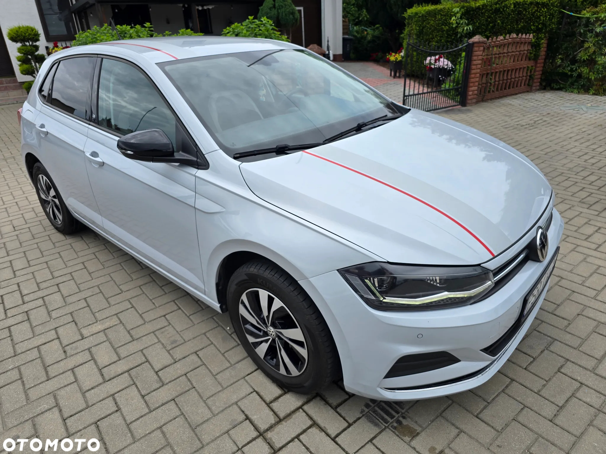 Volkswagen Polo - 2