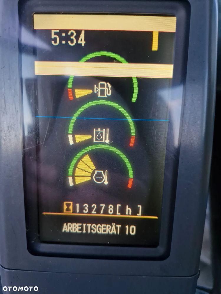 Caterpillar 319D - 12