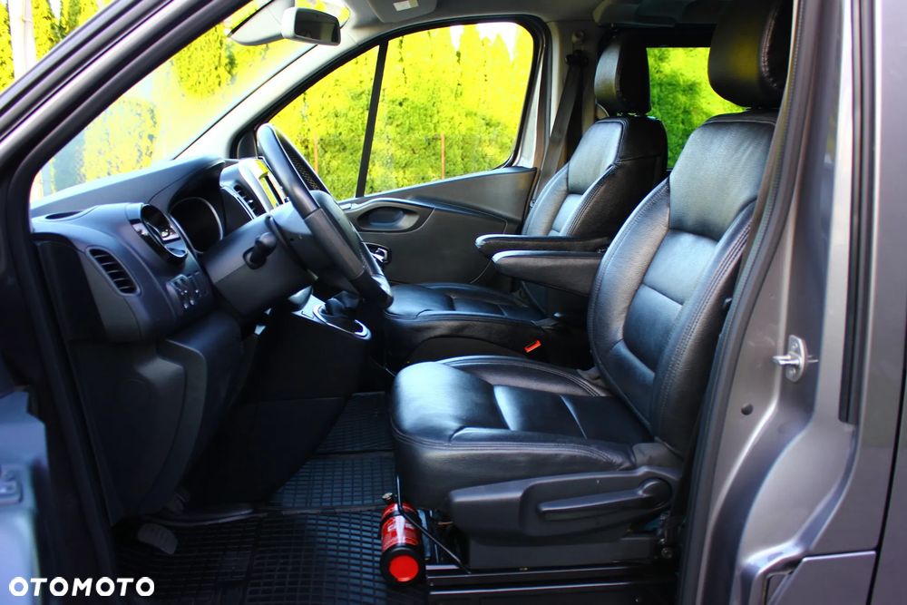 Renault Trafic 2.0 dCi - 22