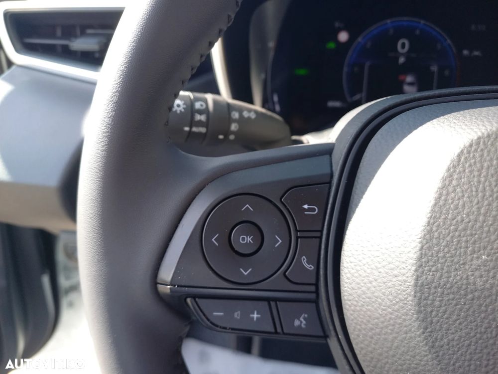 Toyota Corolla 1.8 HSD Eco - 20