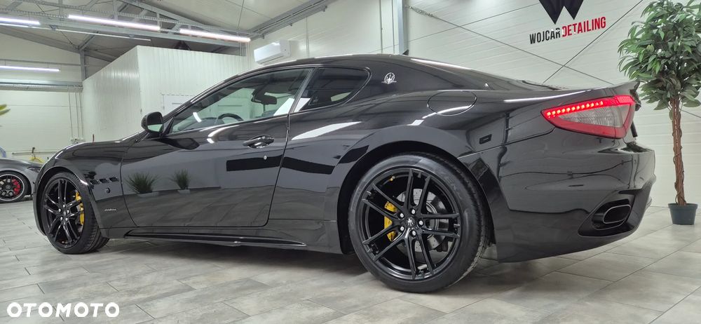Maserati GranTurismo Sport - 12
