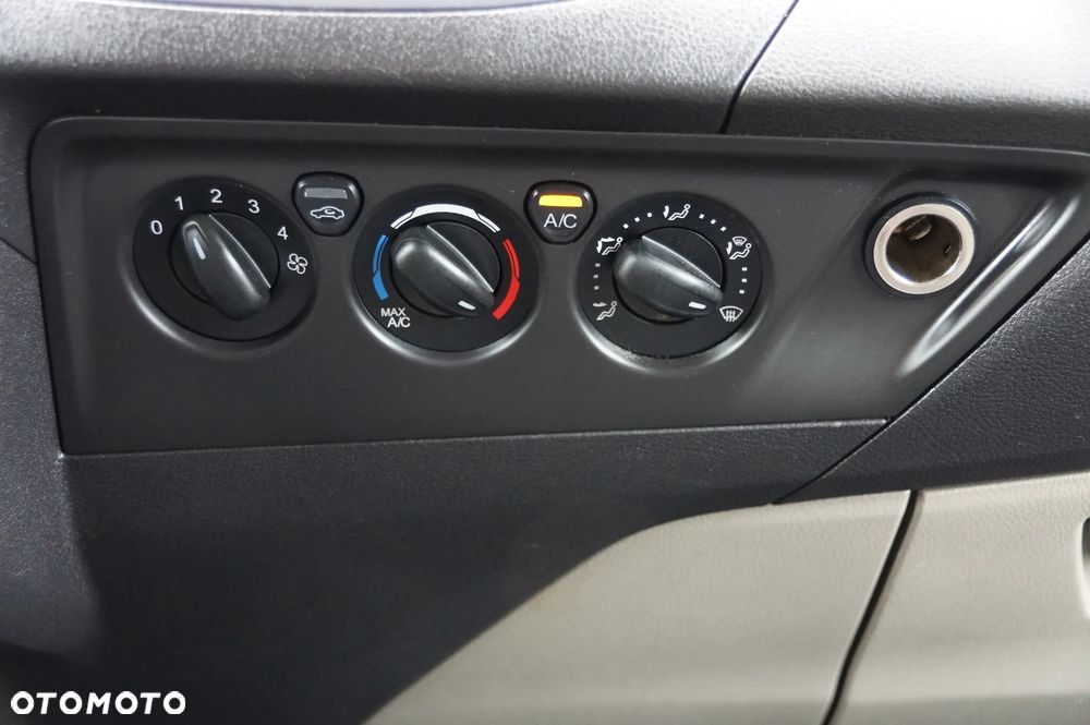 Ford Tourneo Custom 2.0 EcoBlue L2 Trend - 17