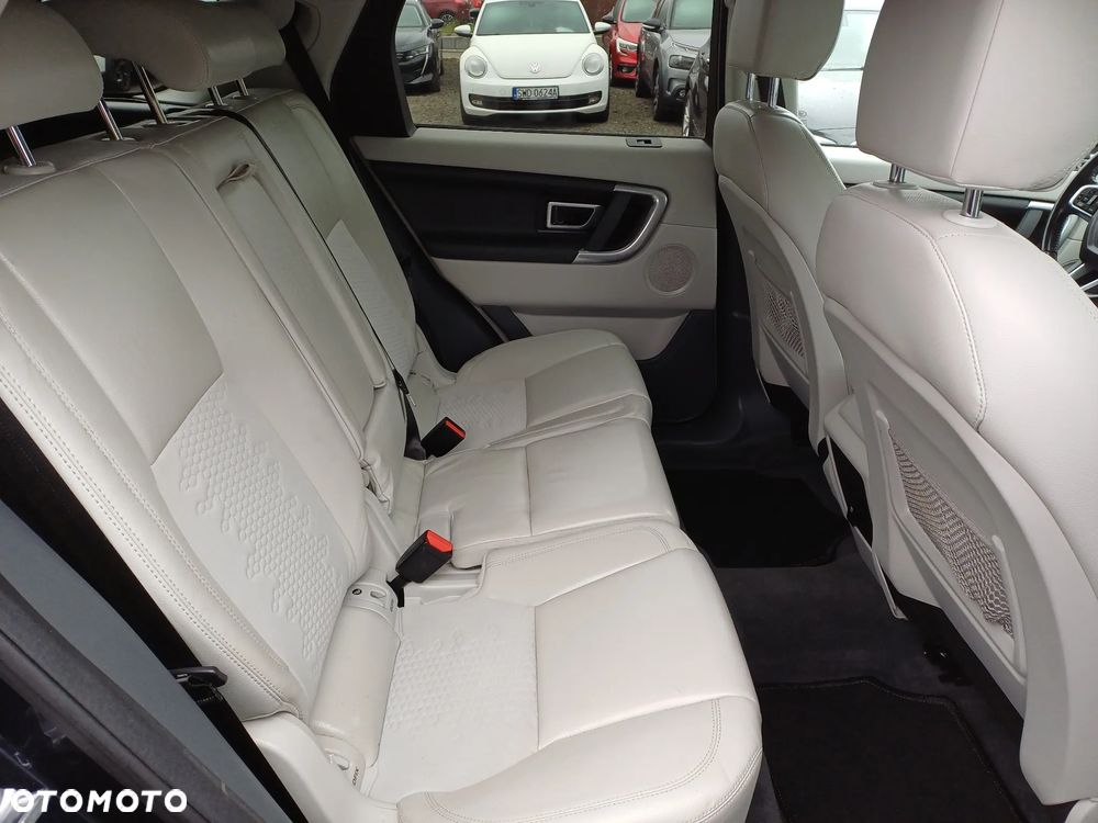 Land Rover Discovery Sport TD4 Pure - 13