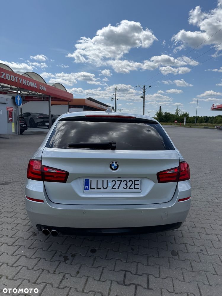 BMW Seria 5 530d xDrive - 4