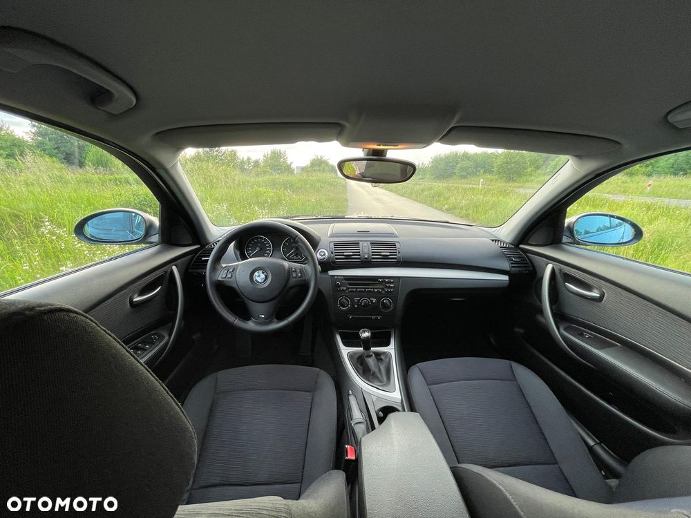 BMW Seria 1 116i - 8