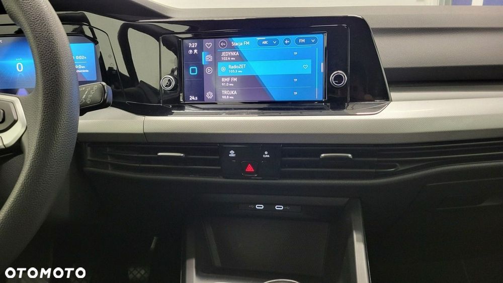 Volkswagen Golf - 17
