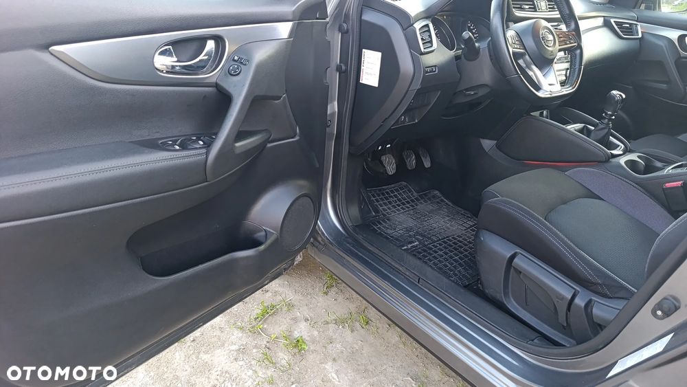 Nissan Qashqai - 15