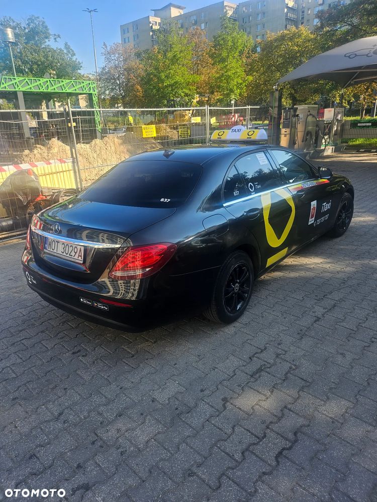 Mercedes-Benz Klasa E 200 d 9G-TRONIC - 2