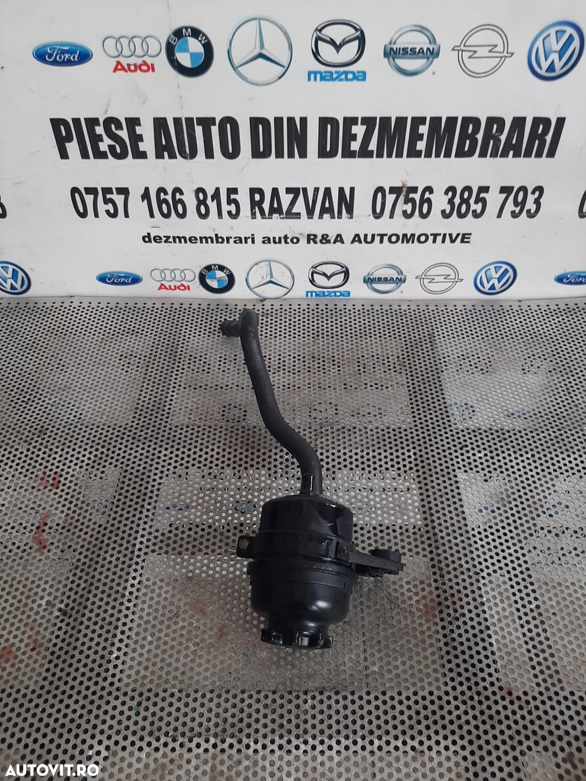Bidonas Vas Lichid Ulei Servo Servodirectie Bmw E87 E88 E81 E82 E90 E91 E92 E60 E61 2.0 Diesel M47 - 2