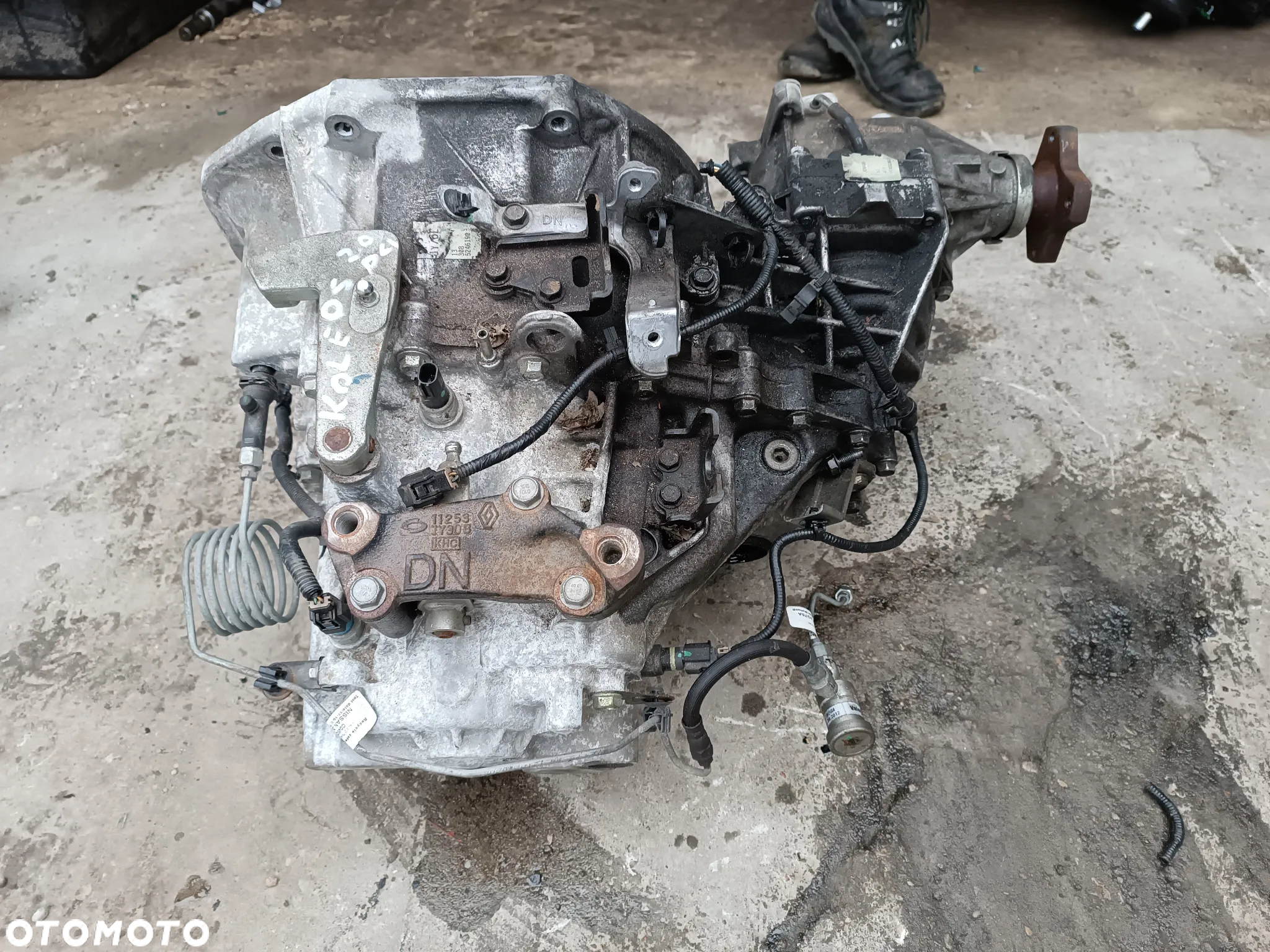 SKRZYNIA BIEGÓW REDUKTOR JY76E JD60B RENAULT KOLEOS I 2.0 DCI 150KM - 2