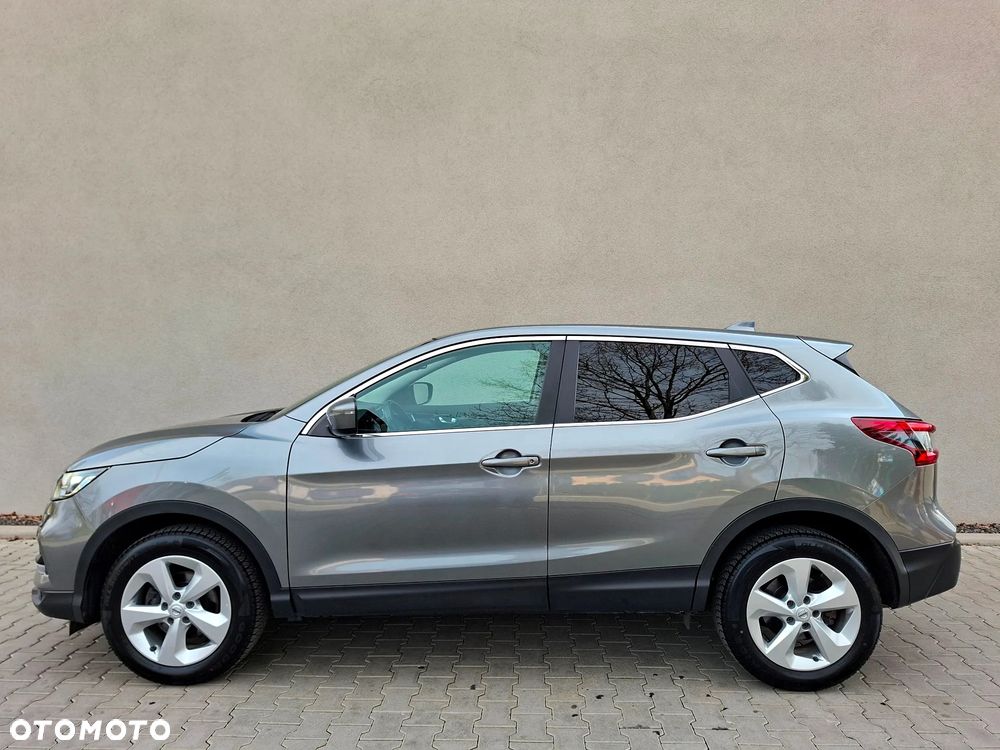 Nissan Qashqai 1.3 DIG-T N-WAY - 3