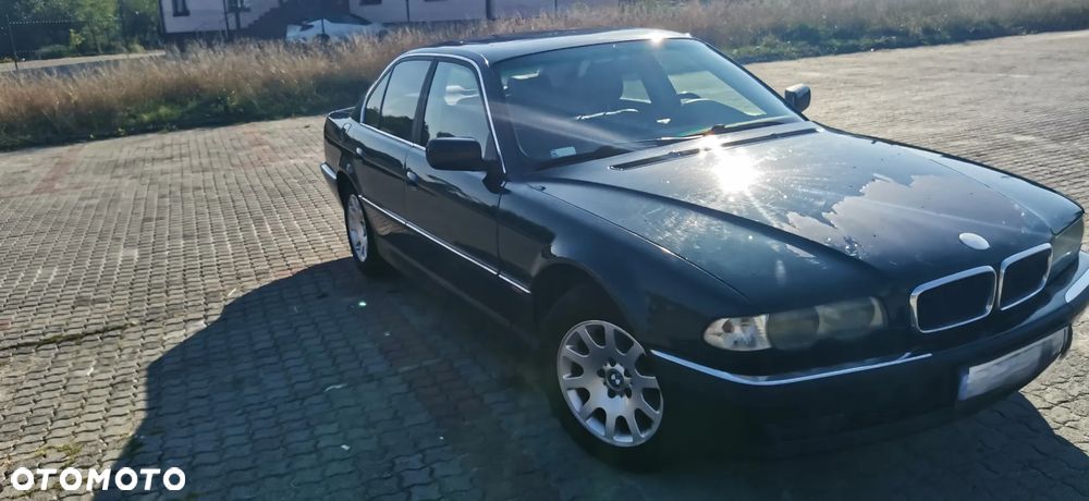 BMW Seria 7 - 7