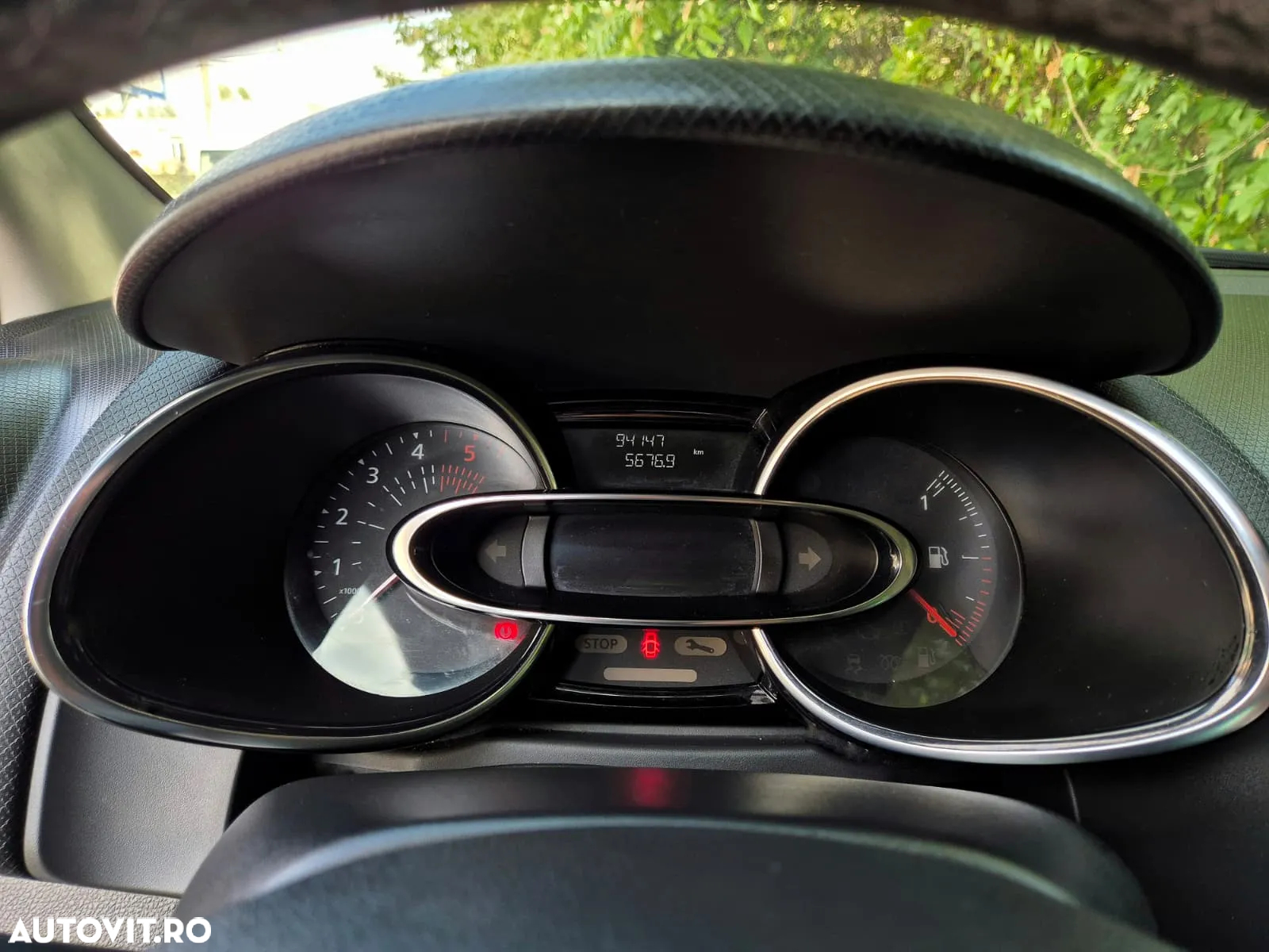Renault Clio - 24