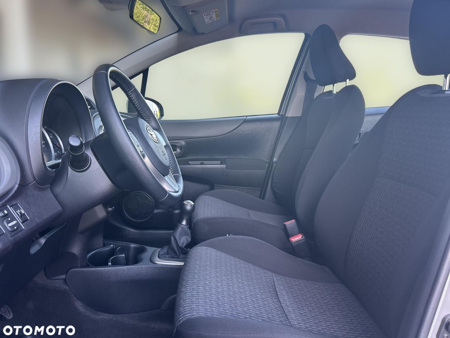 Toyota Yaris - 11