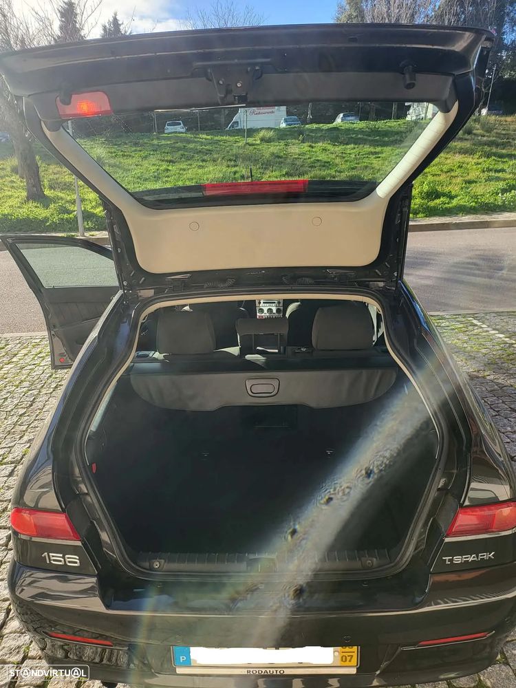 Alfa Romeo 156 Sportwagon 1.6 TS Progression - 10