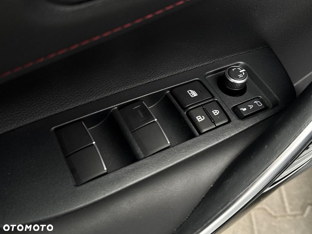 Toyota Corolla 1.8 Hybrid GR Sport - 29