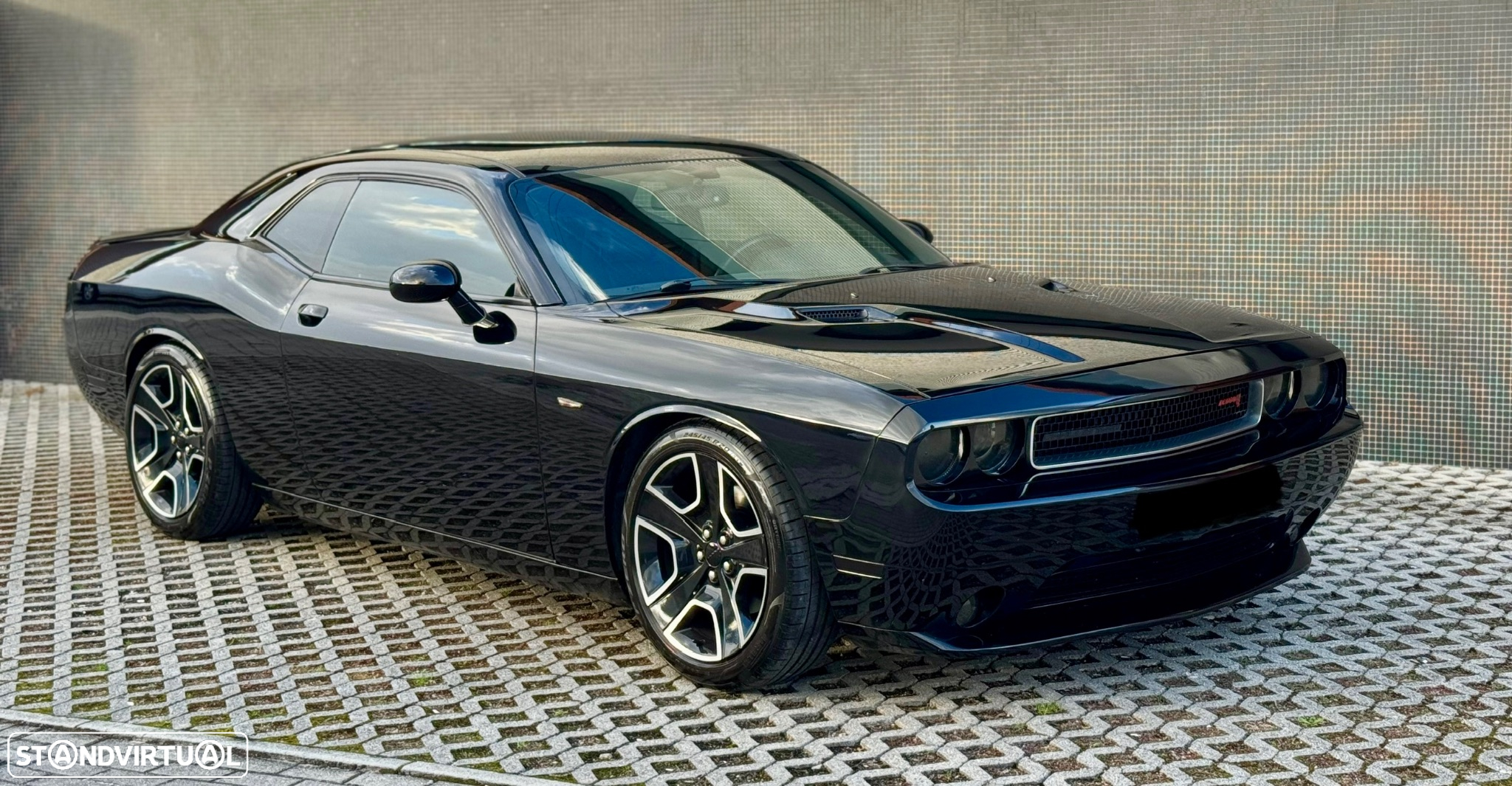 Dodge Challenger Auto SXT Plus - 4