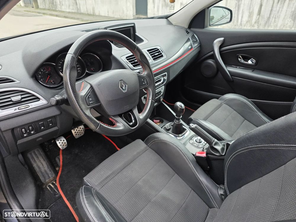 Renault Mégane Coupe Energy dCi 110 FAP Start & Stop GT Line - 6