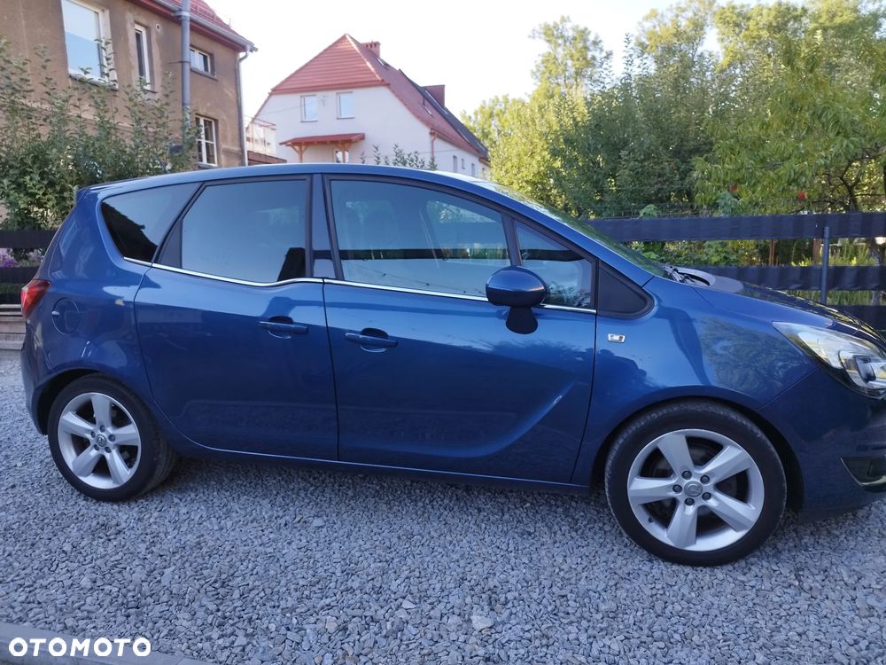 Opel Meriva - 8