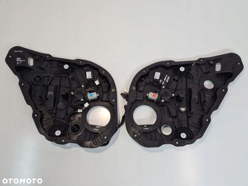 PODNOŚNIK SZYB LEWY PRAWY TYŁ KIA OPTIMA IV KOMBI - 1