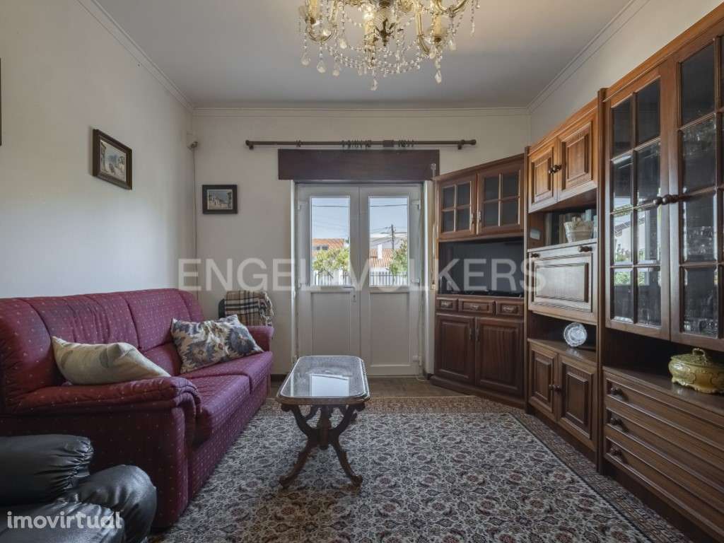 Moradia T9 com Grande Potencial para Investidores na Charneca da Ca... - Grande imagem: 3/58