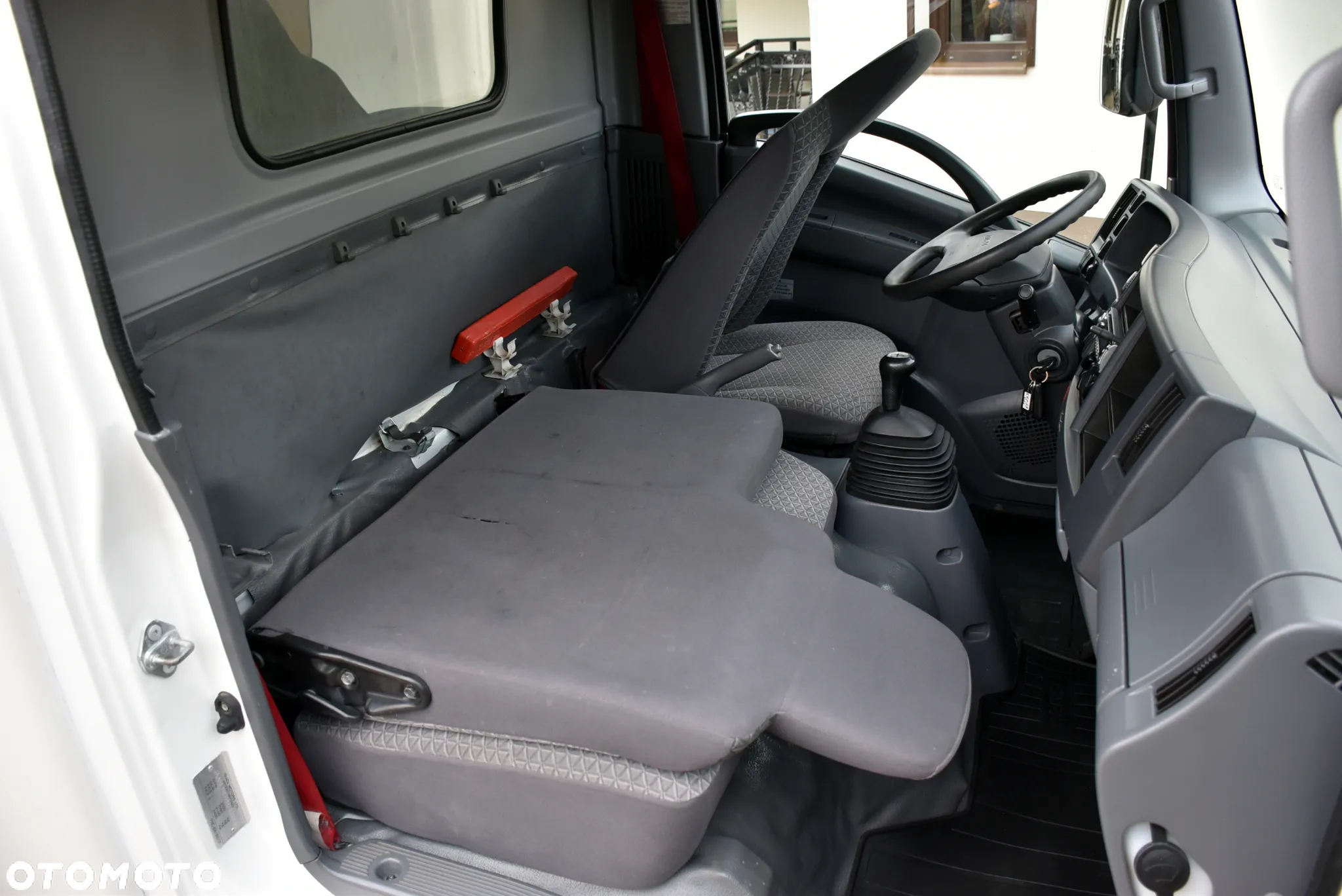 Isuzu N-SERIES m21 - 16