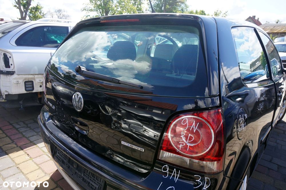 KLAPA BAGAŻNIKA TYLNA POLO IV 9N LIFT 3D HB L041  CZARNY VOLKSWAGEN 2004-2009 - 3