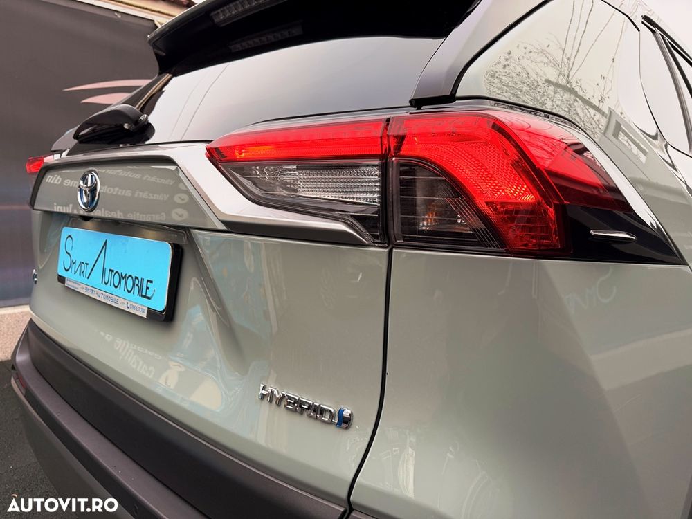 Toyota RAV4 2.5 VVT-iE 4x4 Luxury - 11