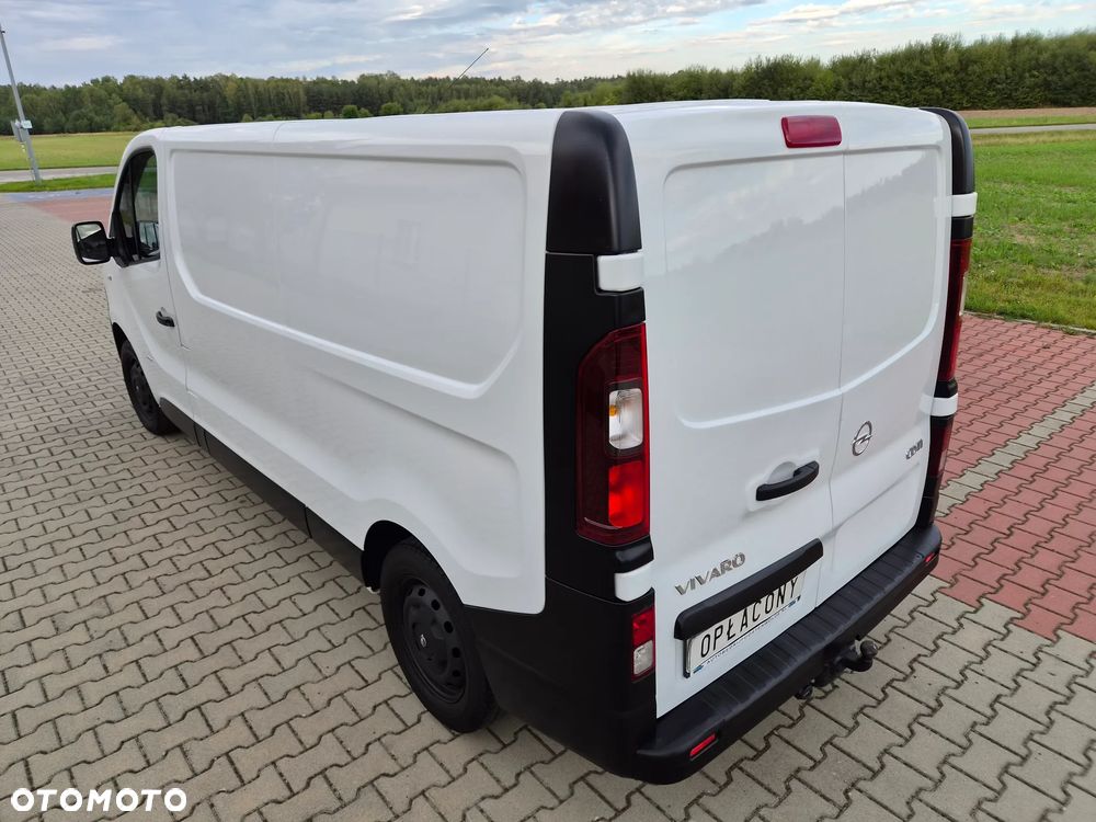 Opel Vivaro - 8
