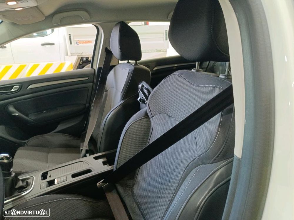 Renault Mégane Sport Tourer 1.5 Blue dCi Equilibre - 5