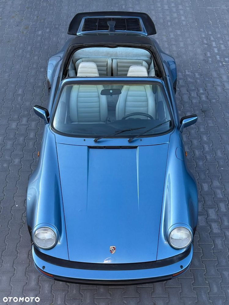 Porsche 911 - 21