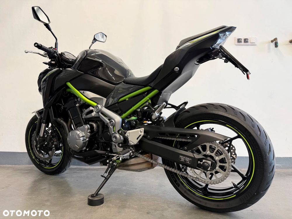 Kawasaki Z 900 - 5