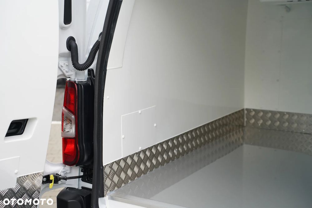 Toyota PROACE CITY - 8