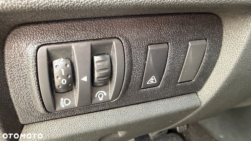 Renault Megane 1.6 16V 100 J'taime - 20