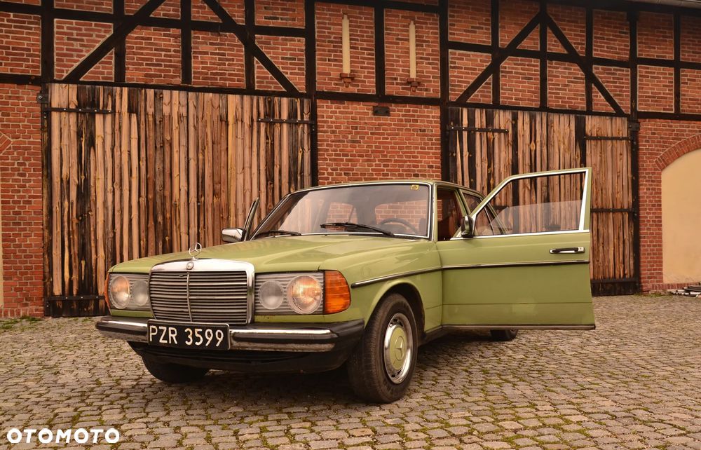Mercedes-Benz W123 - 9