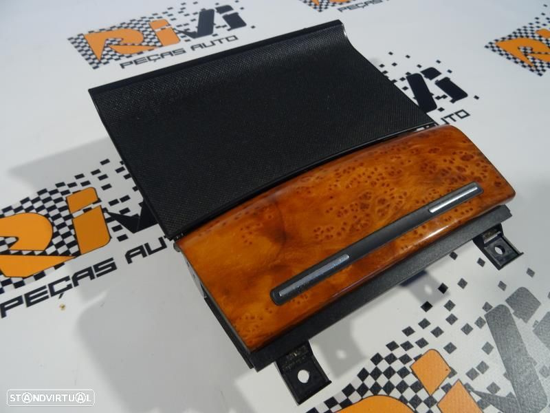 Cinzeiro Frontal Audi A3 (8P1)  Cinzeiro Da Consola Central Audi A3 8P - 2