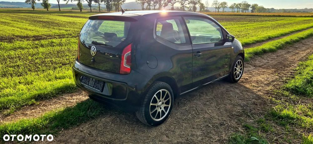 Volkswagen up! - 11