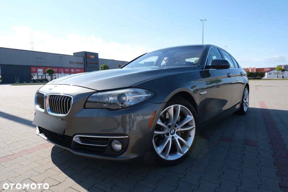 BMW Seria 5 535i xDrive Sport-Aut Luxury Line - 9