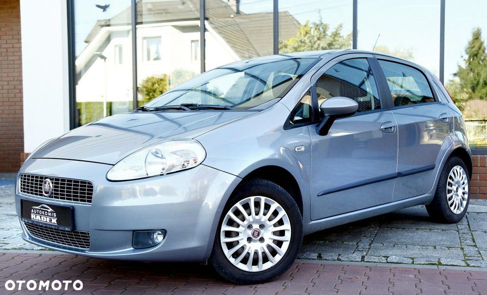 Fiat Punto 1.4 Young - 8