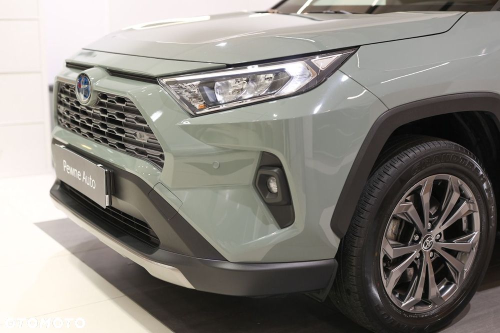 Toyota RAV4 - 24