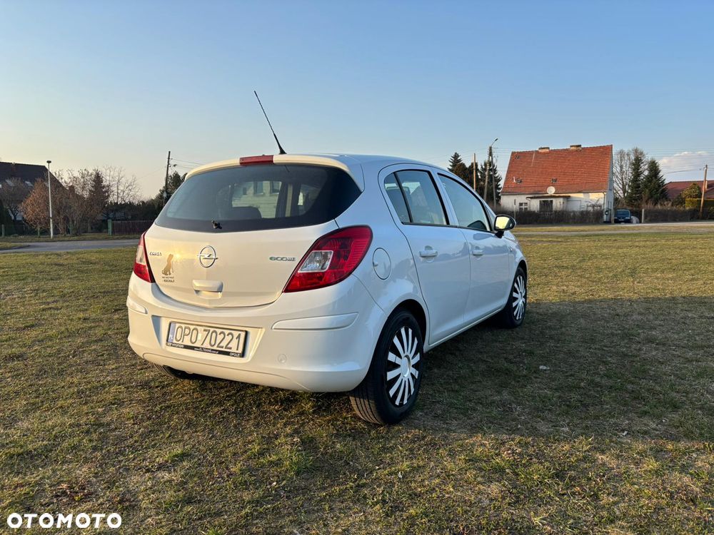 Opel Corsa - 4