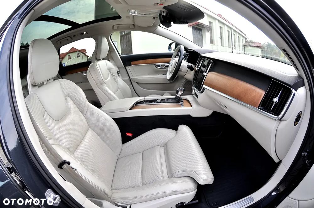 Volvo V90 D4 Geartronic Inscription - 24