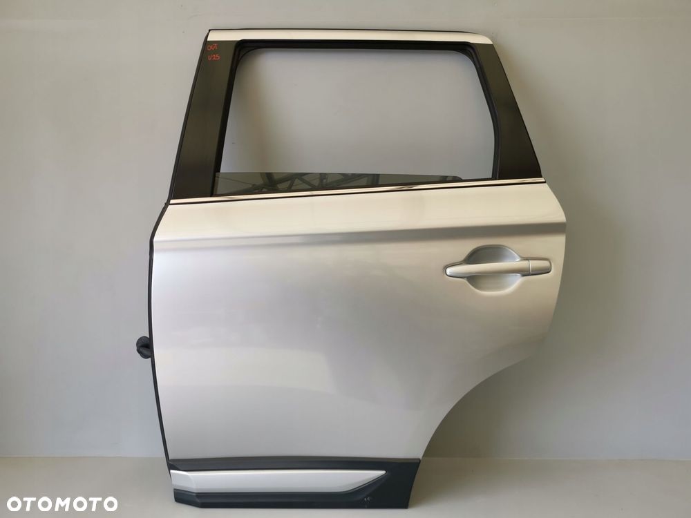 OUTLANDER III LIFT DRZWI LEWE TYL TYLNE KOMPLETNE - 1