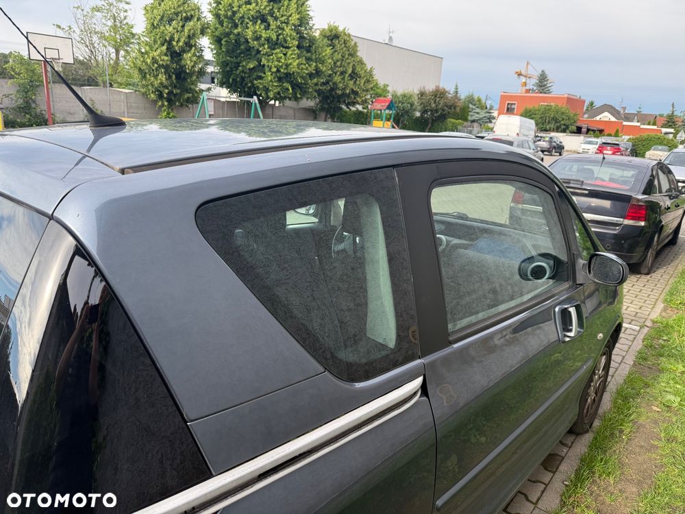 Peugeot 1007 1.4 Happy 2-Tronic - 11
